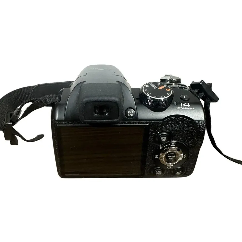 Fujifilm FinePix S Series S4250 14.0MP Digital Camera Black *PARTS OR REPAIR*